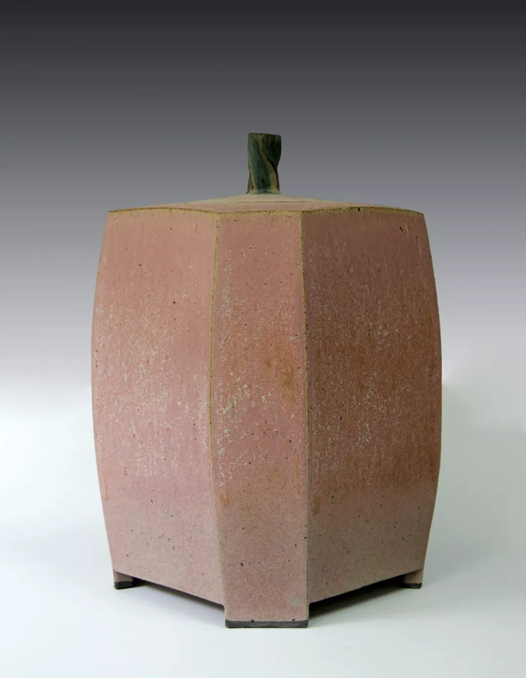 Beginning of Spring,,25×25×35CM，2018.webp.jpg