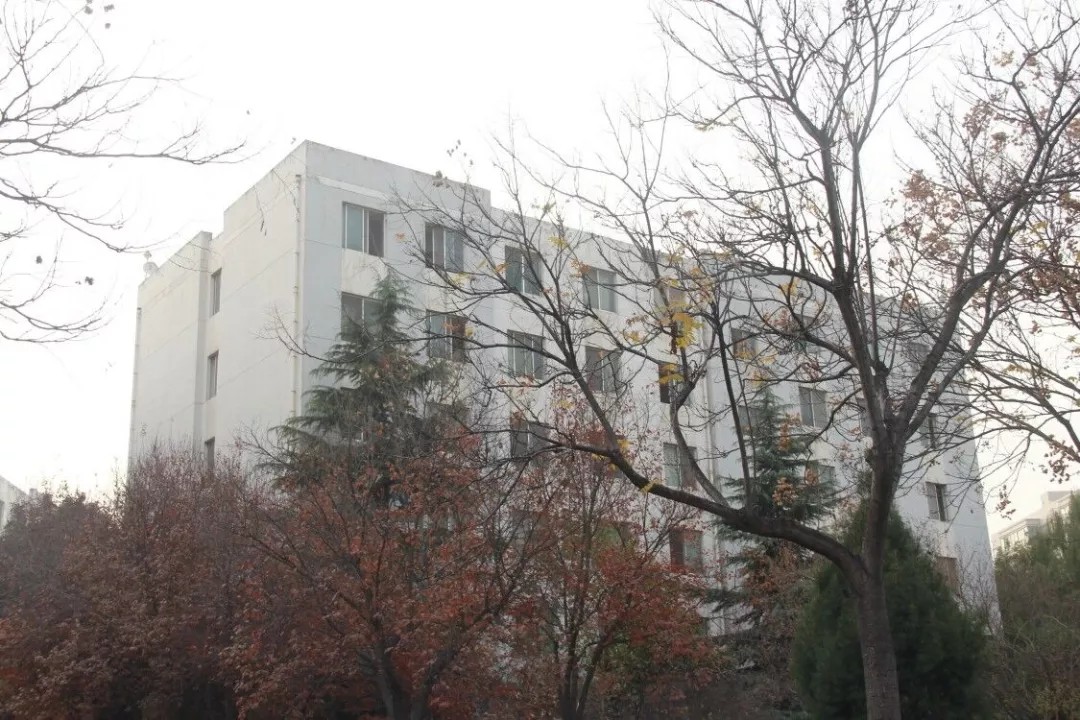 西安理工大学2.webp.jpg