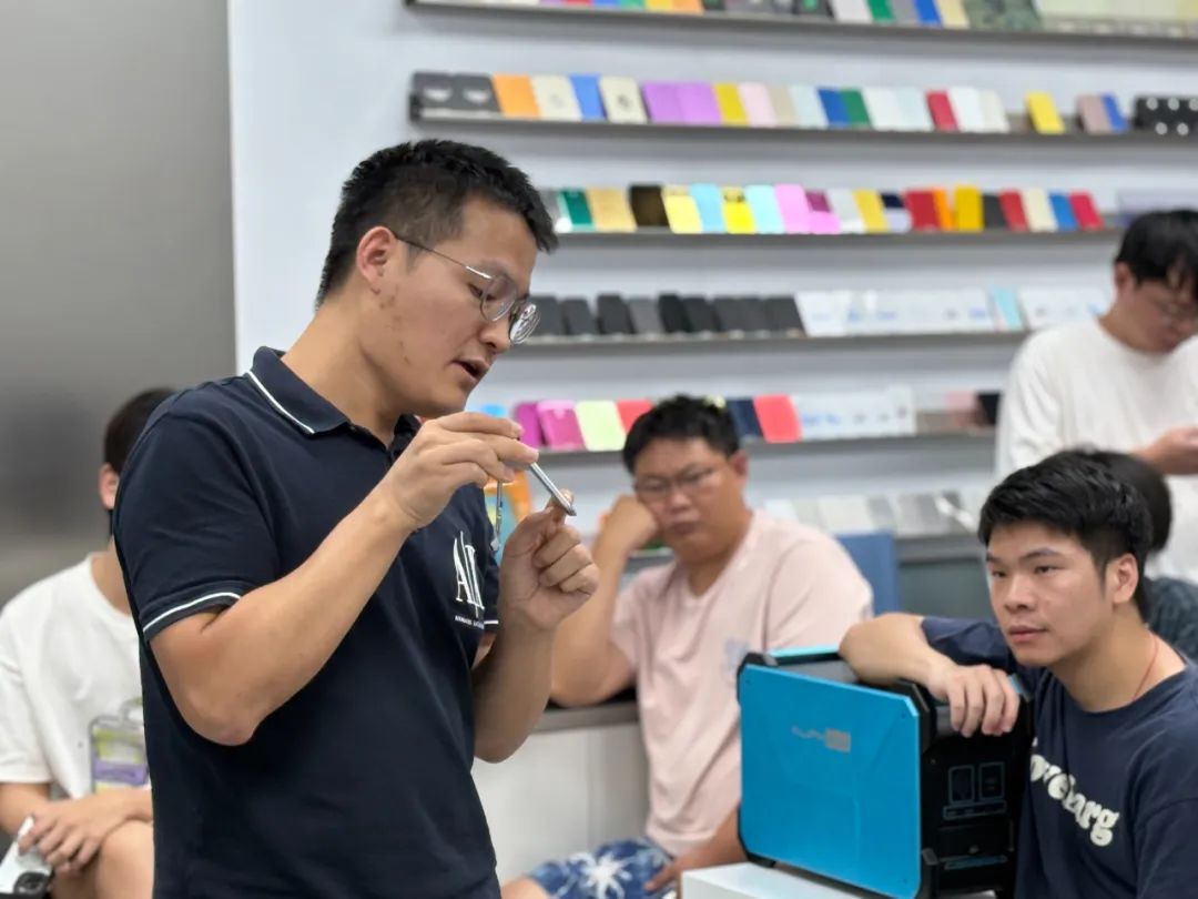 杨老师工艺效果讲解展示.jpg